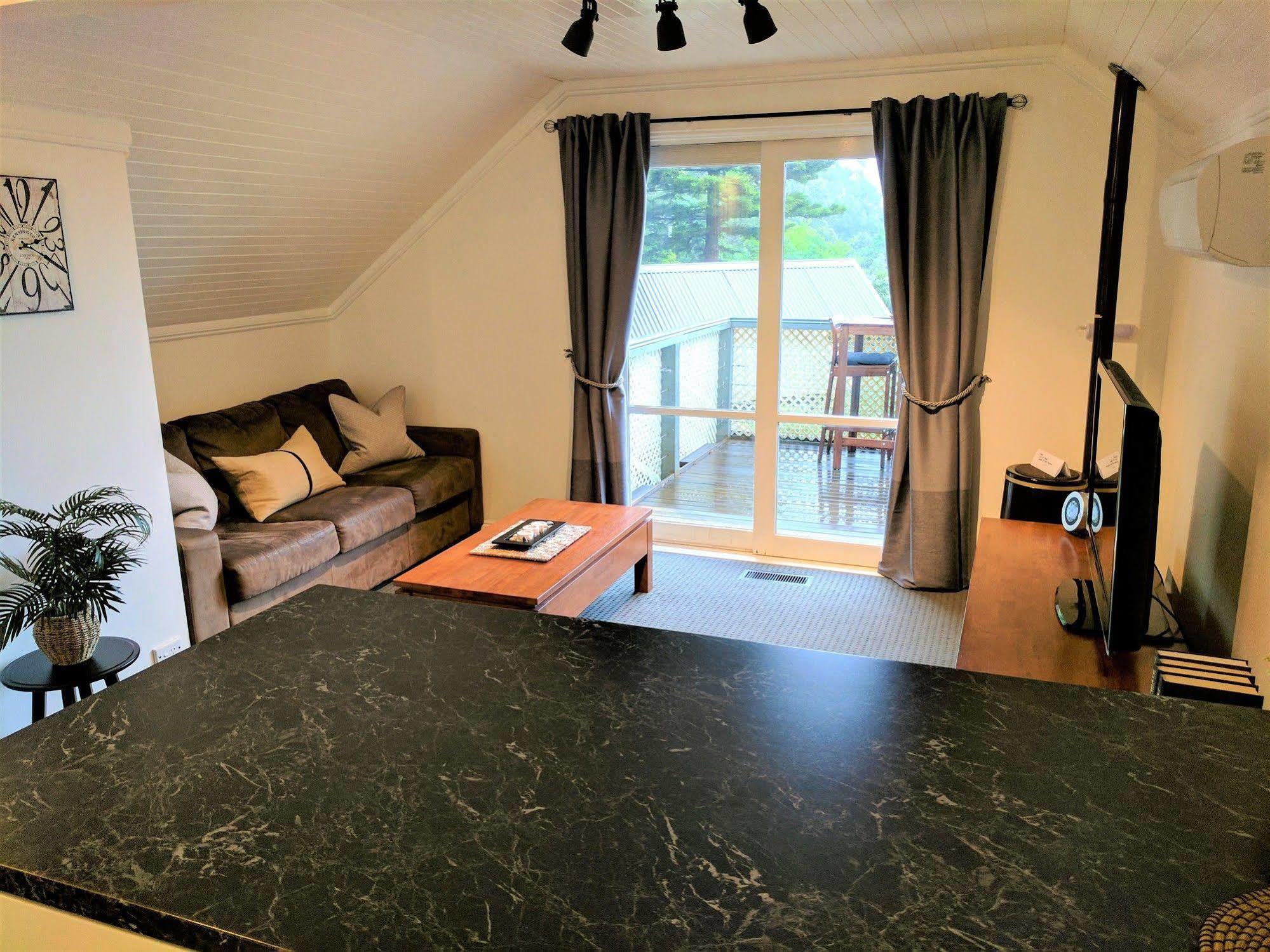 Annie Roes Luxury B&B Bend of Islands Zewnętrze zdjęcie